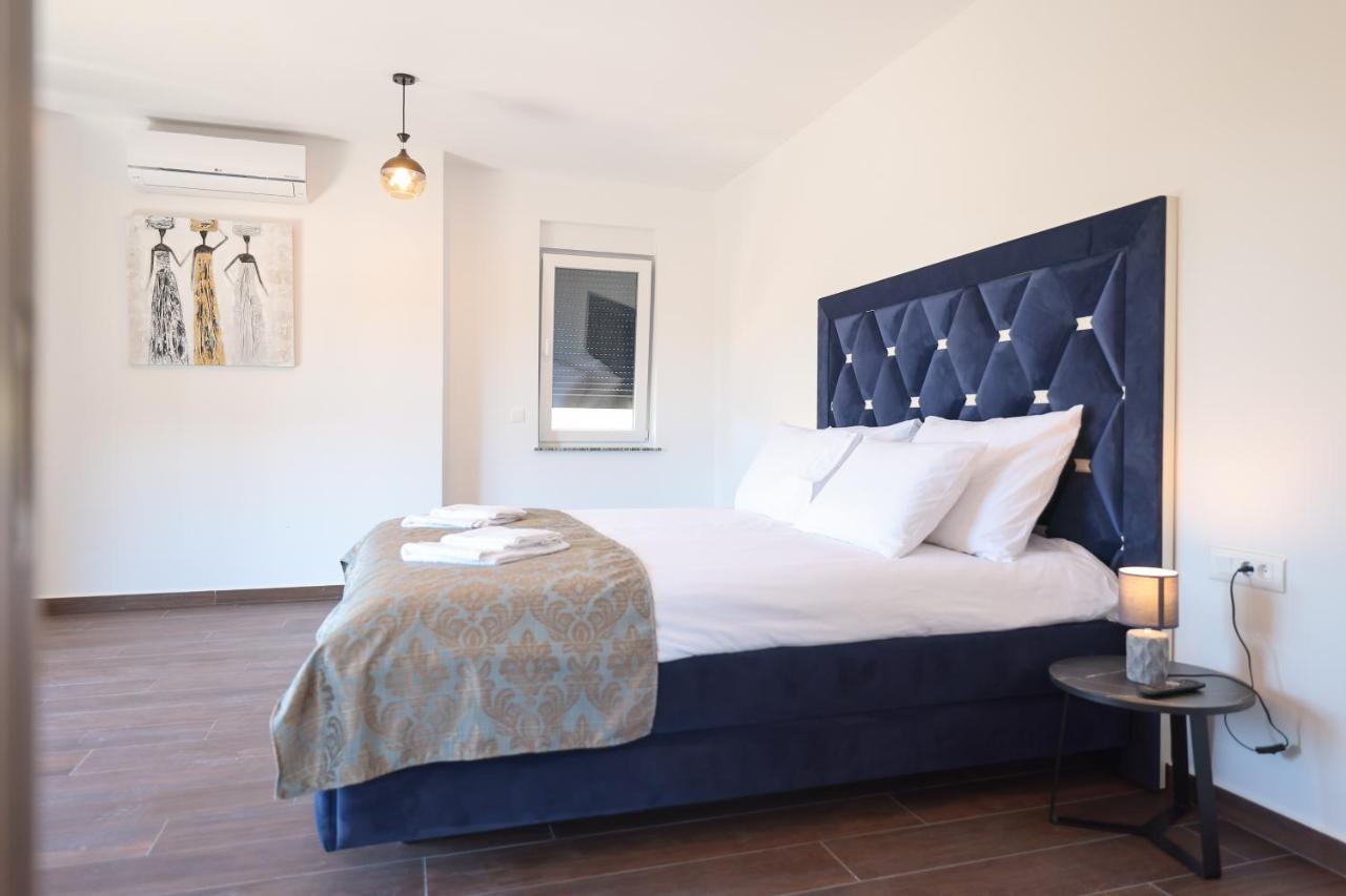 Rhapsody In Green - Luxury Villa In Zadar Crno Екстер'єр фото