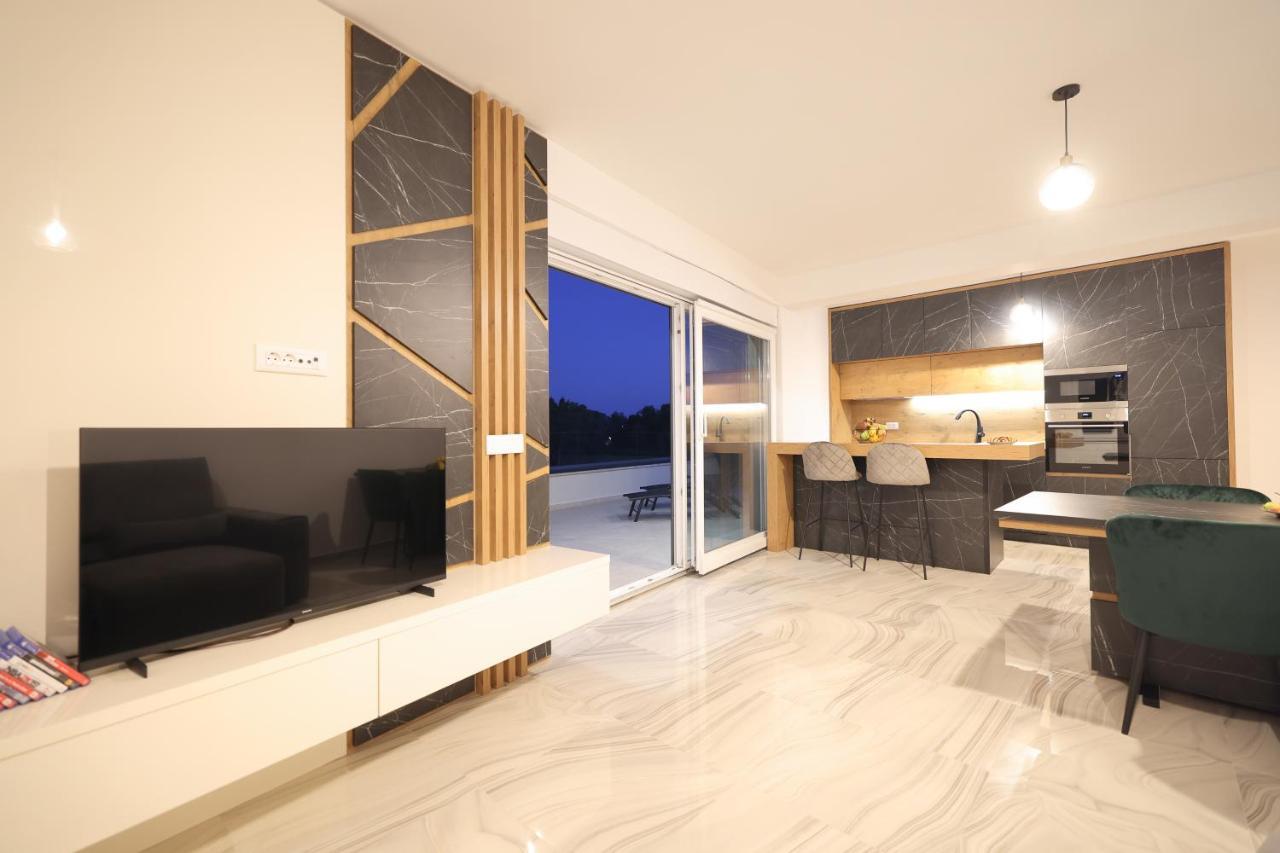 Rhapsody In Green - Luxury Villa In Zadar Crno Екстер'єр фото